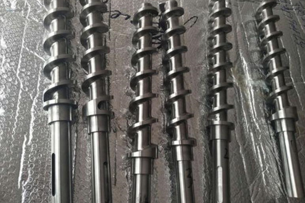 如何更好的選擇橡膠擠出機(jī)螺桿機(jī)筒？一篇文章告訴你！ 圖2
